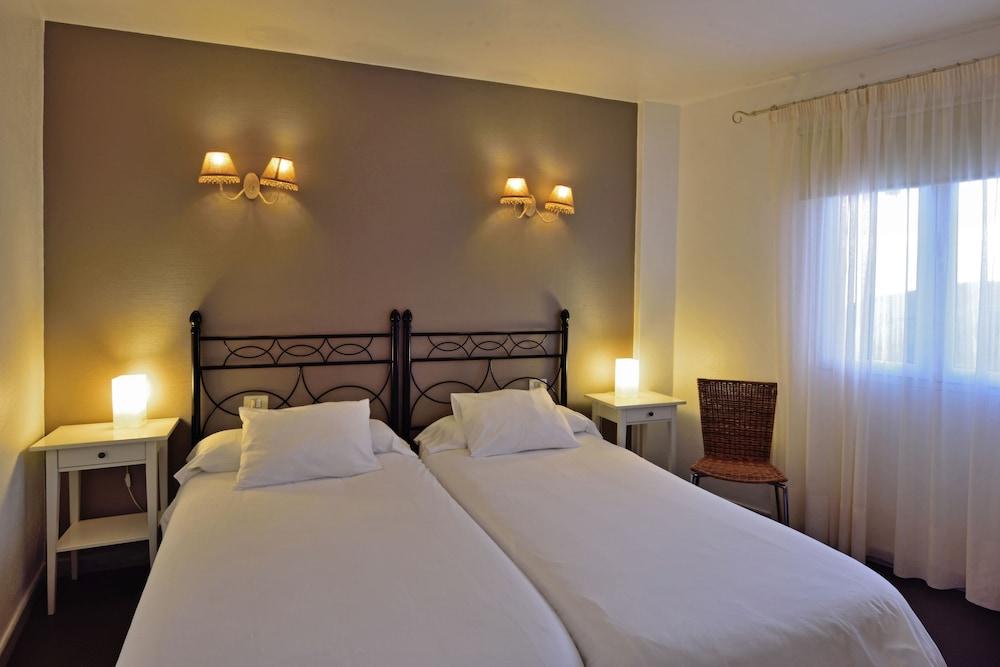 לוס יאנוס דה אריאדנה Apartamentos Adjovimar מראה חיצוני תמונה
