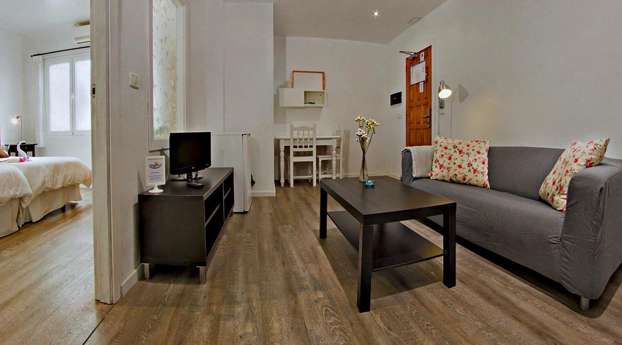 לוס יאנוס דה אריאדנה Apartamentos Adjovimar מראה חיצוני תמונה