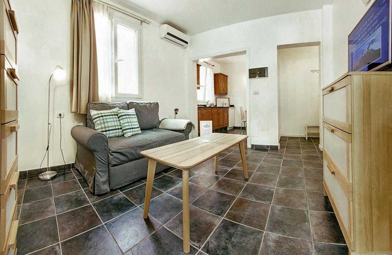 לוס יאנוס דה אריאדנה Apartamentos Adjovimar מראה חיצוני תמונה