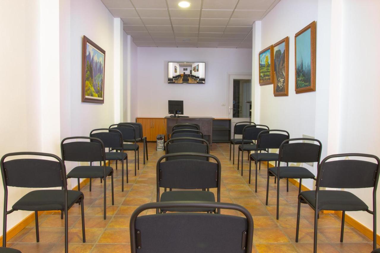 לוס יאנוס דה אריאדנה Apartamentos Adjovimar מראה חיצוני תמונה